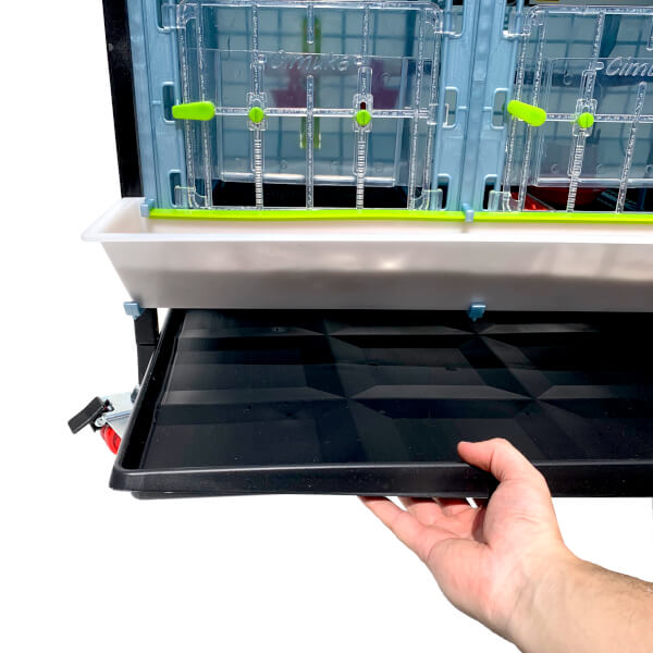 Manure Tray sliding out of brooder - Hatching Time - MT03