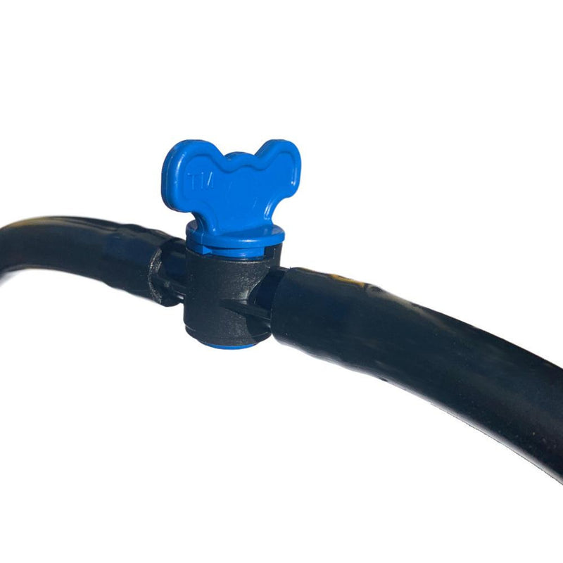 Hatching Time Cimuka. Hose Connector - Twisted Water Stopper - Turned On