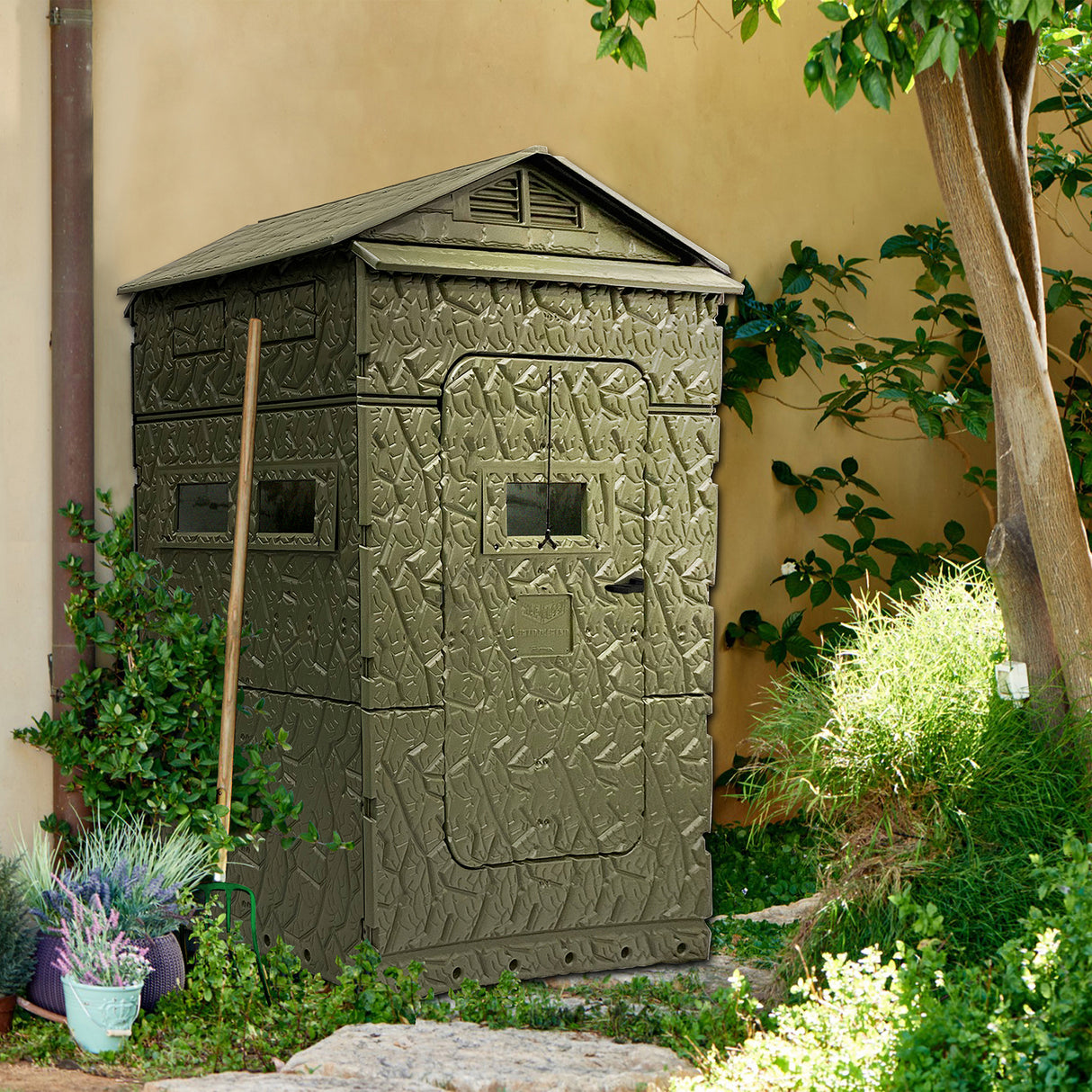 4x4 Hunting Freedom Blind on a garden shed
