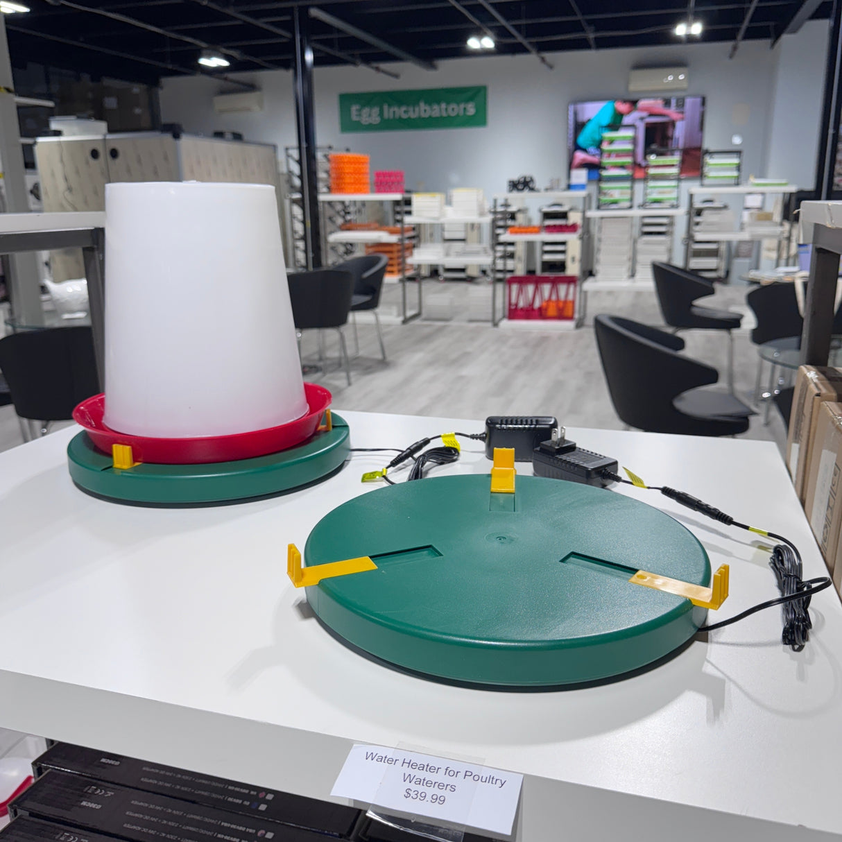 Water Heater for Poultry Waterers  - 8"