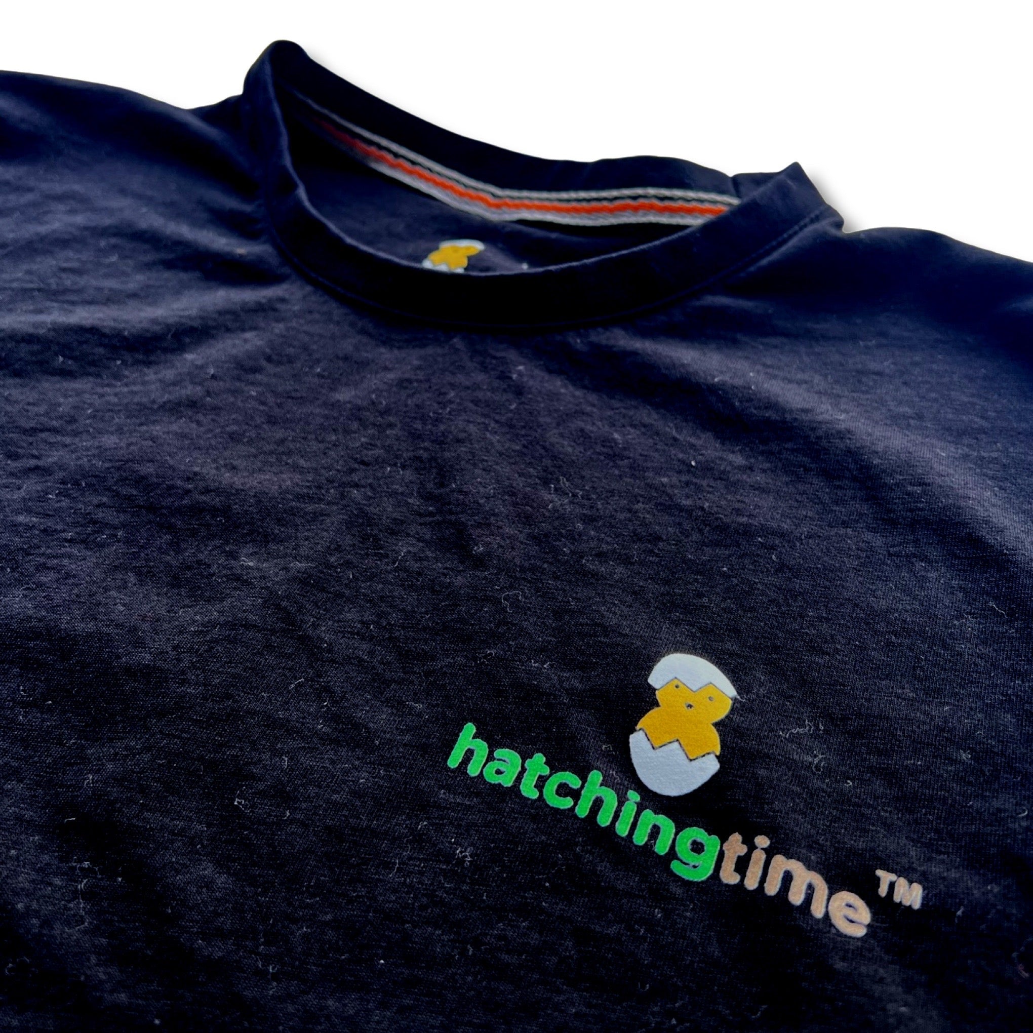 HatchingTime LongSleeves Shirt Black Front Logo Closeup